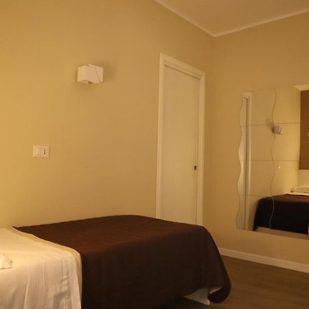 Tre Fontane Bed & Breakfast เรจโจ ดี คาลาเบีย ภายนอก รูปภาพ