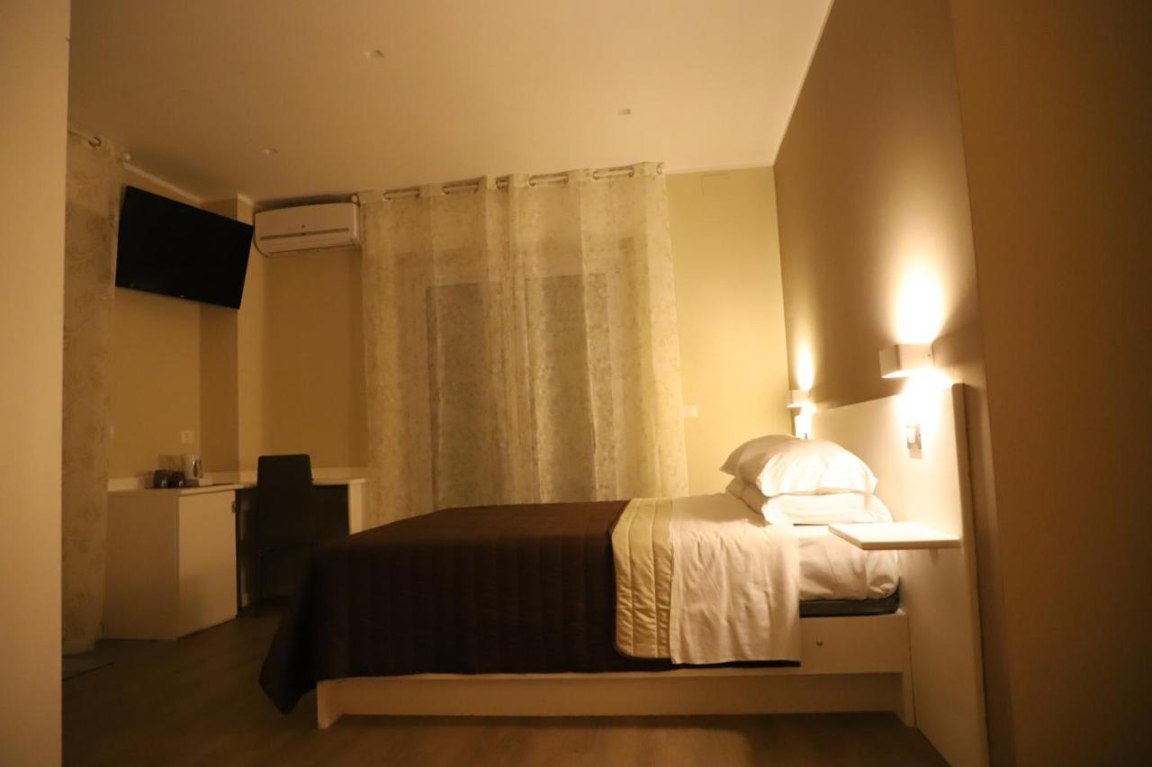 Tre Fontane Bed & Breakfast เรจโจ ดี คาลาเบีย ภายนอก รูปภาพ